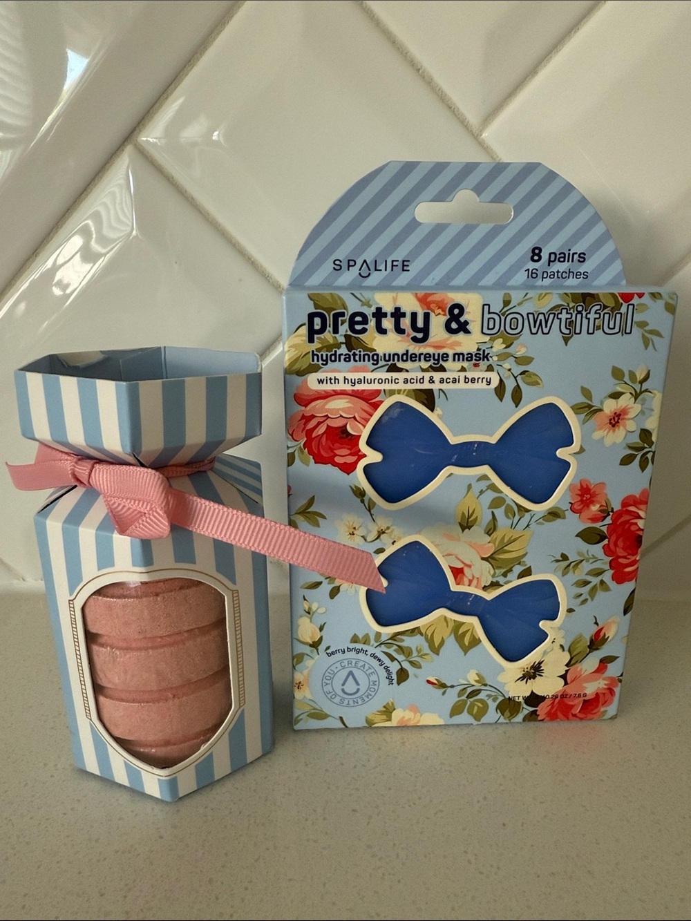 Studio Oh! Shower Steamers + SpaLife Bow Undereye Masks Self Care Gift Set